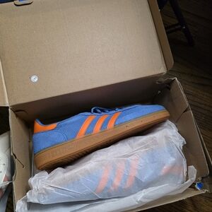 adidas GAZELLE Men's Blue and Orange Sneakers